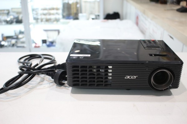 Acer projeksiyon teknik servisi